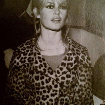 C+D Style: Our Obsession with leopard print coats and the iconic babes who inspired us!