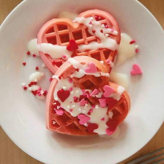 "PLAY WITH YOUR FOOD" EP. 1: PINK BELGIAN WAFFLES & VALENTINE'S DAY PLAYLIST