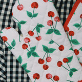 CHERRIES PRINT OVEN MITT