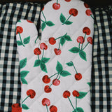 CHERRIES PRINT OVEN MITT