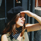 LE BERET NOIR