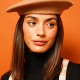 LE BERET CARAMEL