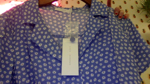 DONNA FLORAL CROP BOWLING SHIRT